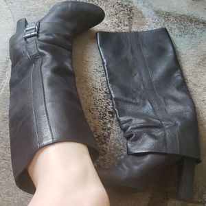 LAST CHANCE 2 for $25 sale Black Zara boots size 9